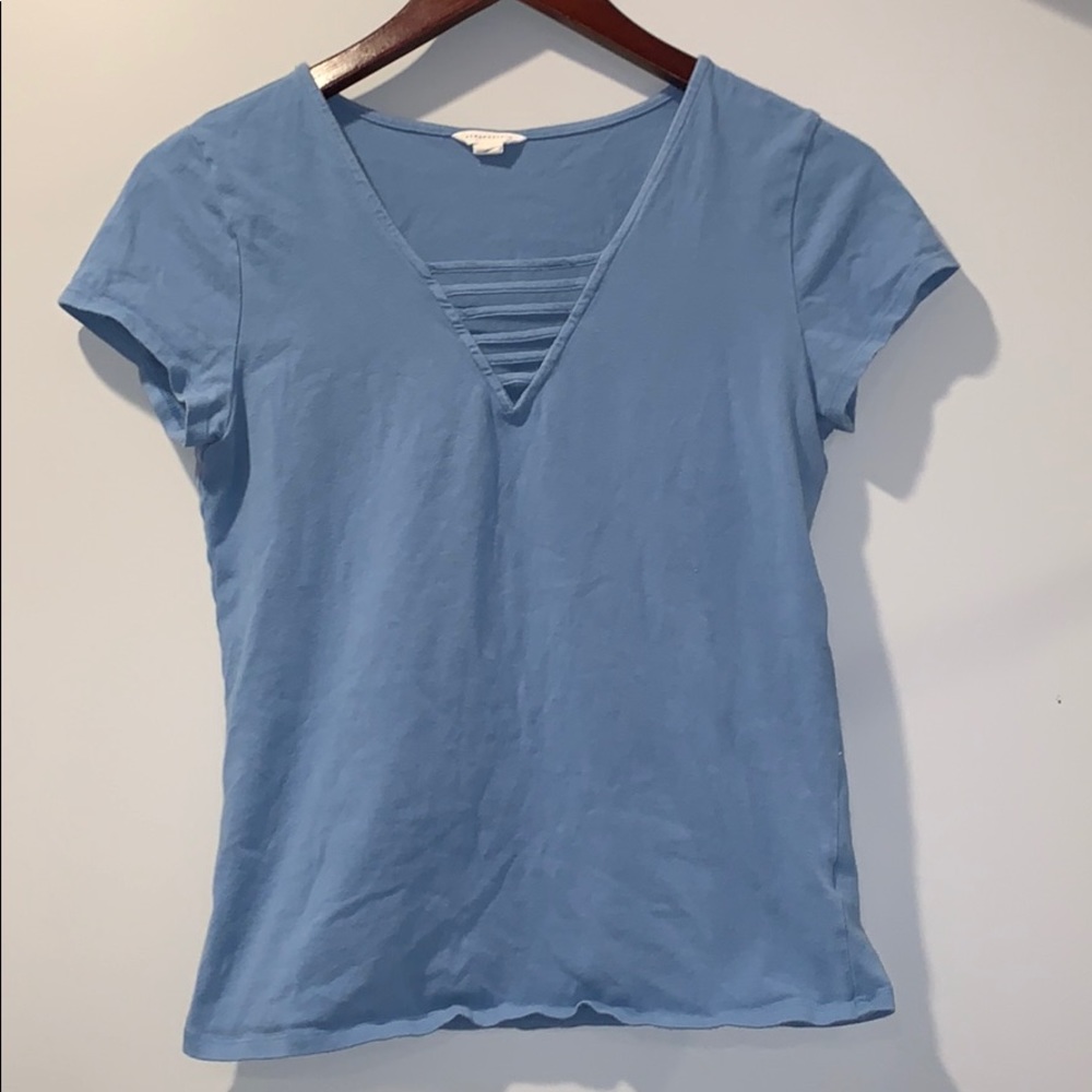 Cute detailed blue shirt from Aeropostale.